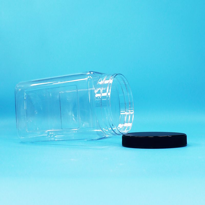 पारदर्शी जार वर्ग आकार प्लास्टिक पीईटी काले ढक्कन खाद्य के लिए कैंडी कुकीज़ नूडल्स