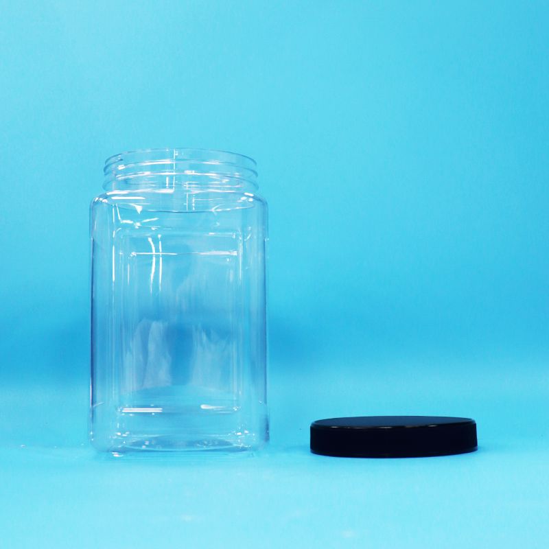 पारदर्शी जार वर्ग आकार प्लास्टिक पीईटी काले ढक्कन खाद्य के लिए कैंडी कुकीज़ नूडल्स